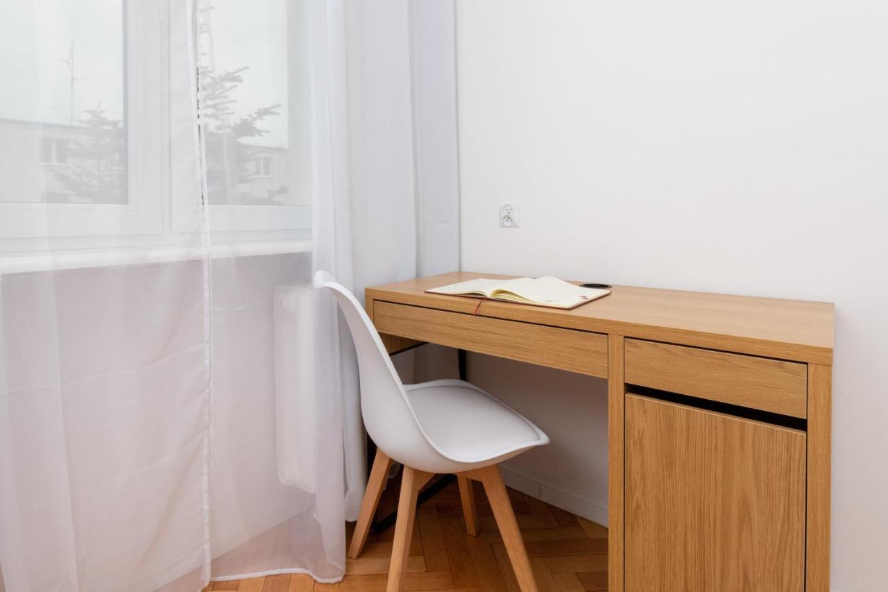 Huoneisto Cosy For 5 Guests Wrzeszcz By Renters Gdańsk