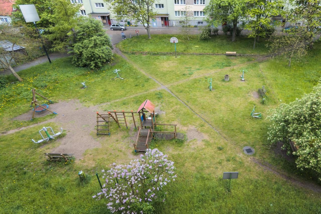 Cosy For 5 Guests Wrzeszcz By Renters Huoneisto Gdańsk
