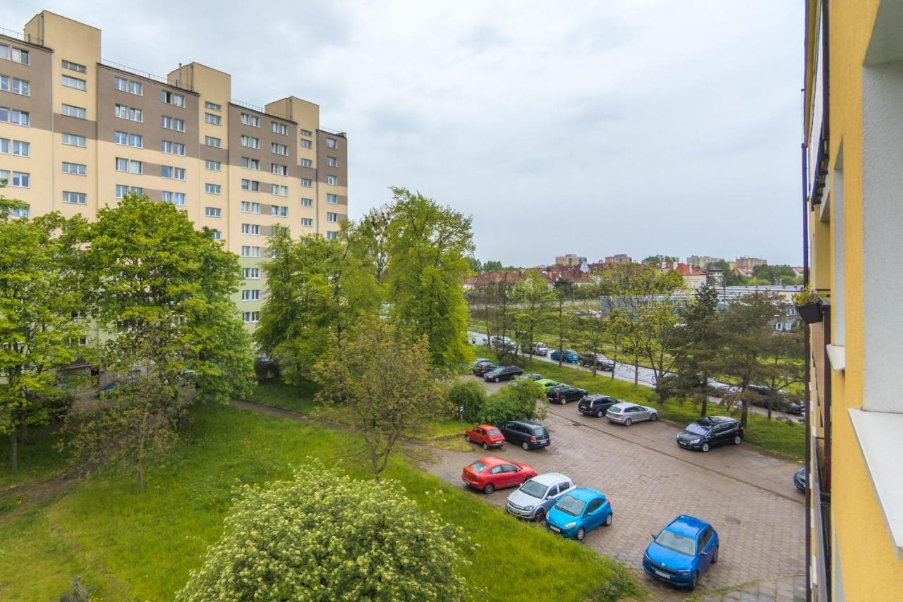 Cosy For 5 Guests Wrzeszcz By Renters Huoneisto Gdańsk